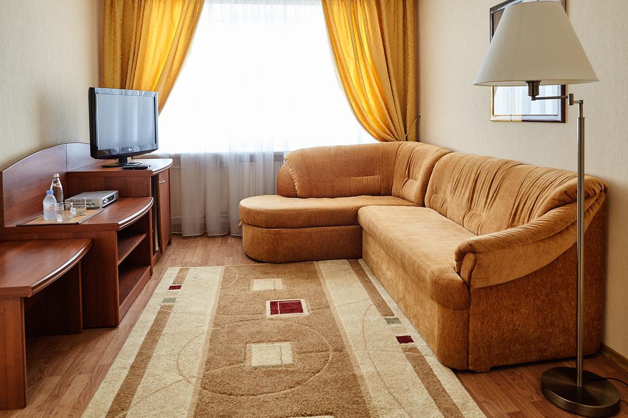 Hotel Nadezhda Dnipro Dış mekan fotoğraf